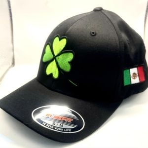 Flexfit clover hat